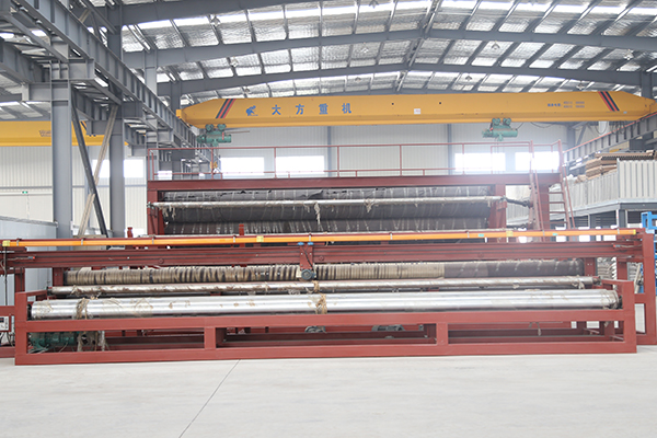 6-8-метровая производственная линия из геомембраны Epdm серии Rubbplus была отрегулирована и установлена